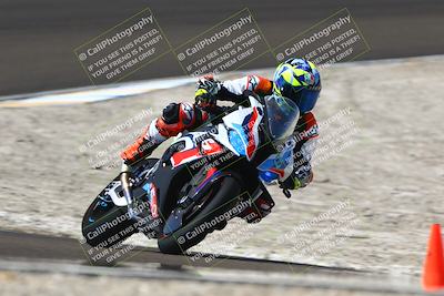 media/Sep-21-2025-TrackDaz (Sun) [[277c75b276]]/B Group/1220pm (Turn 2)/